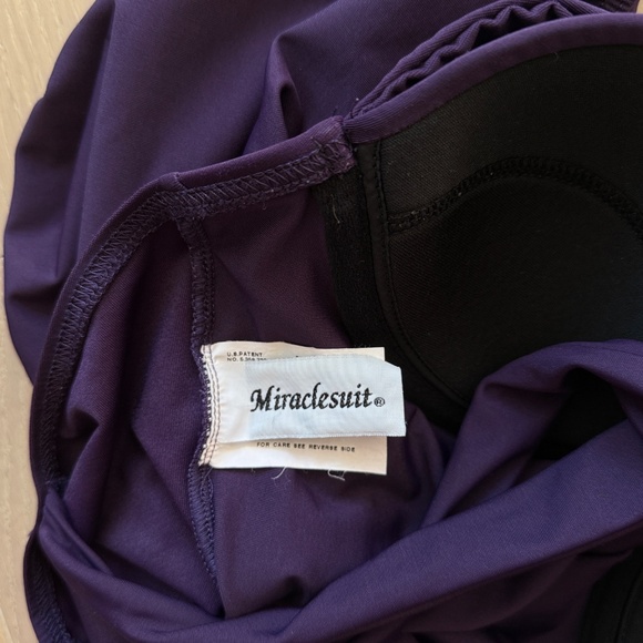 MiracleSuit swimwear - Picture 3 of 4